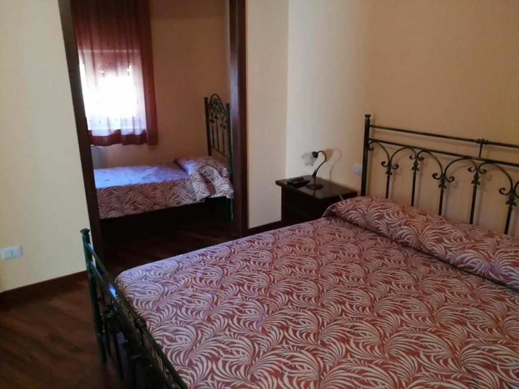 Agriturismo Tre Elle Acri ภายนอก รูปภาพ