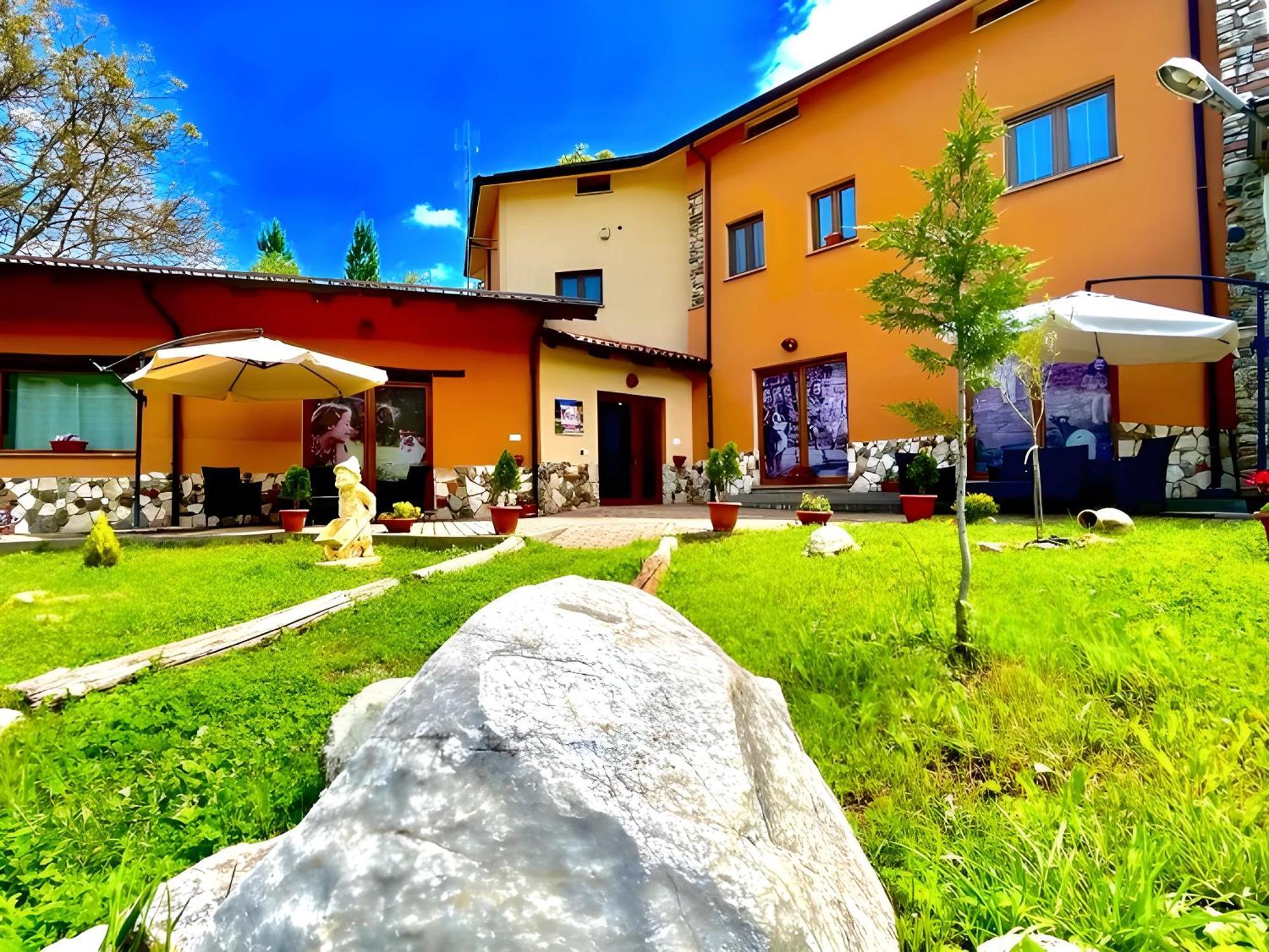Agriturismo Tre Elle Acri ภายนอก รูปภาพ