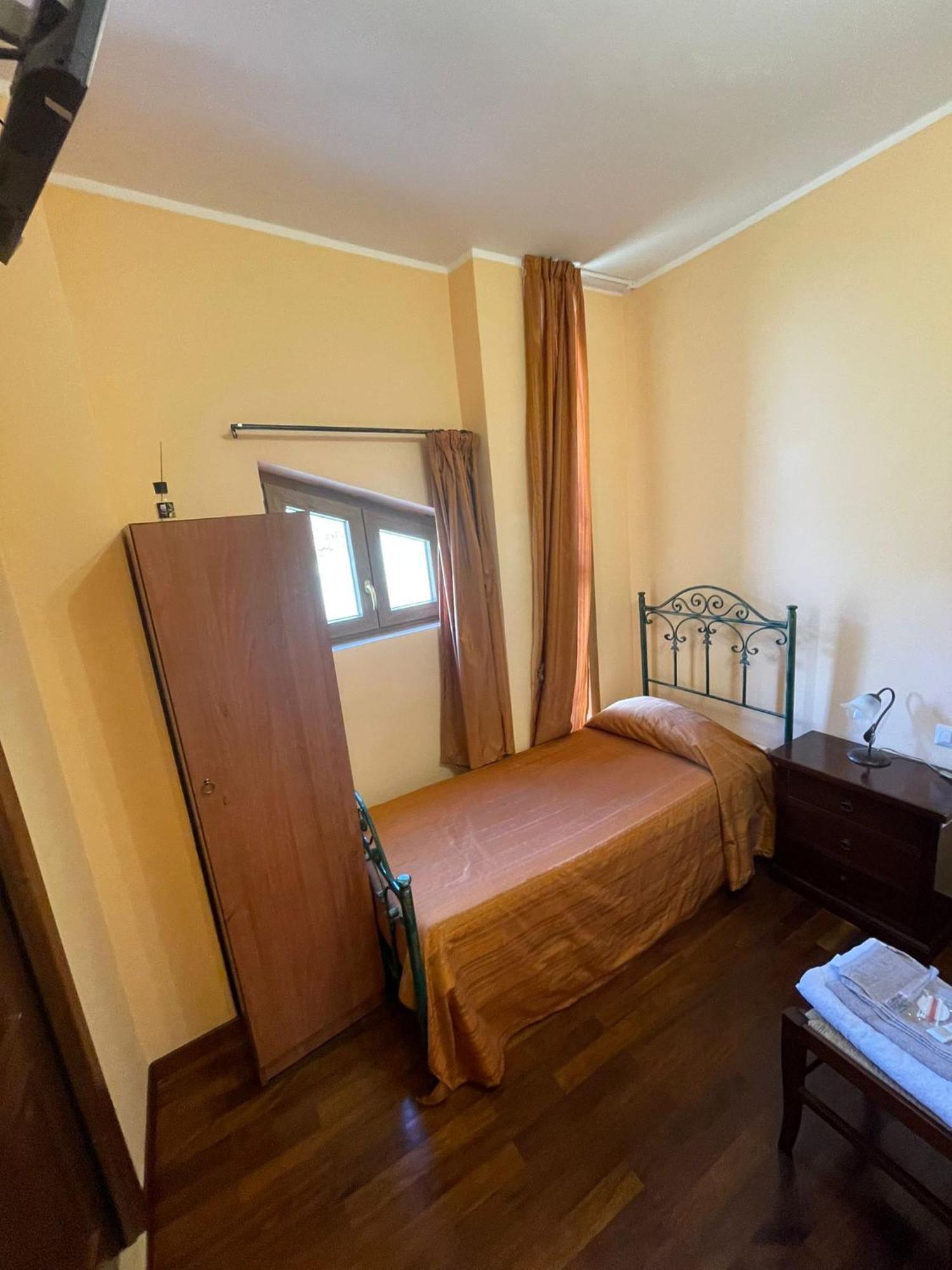 Agriturismo Tre Elle Acri ภายนอก รูปภาพ